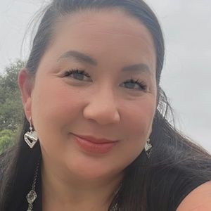 Meet your Posher, Haunani